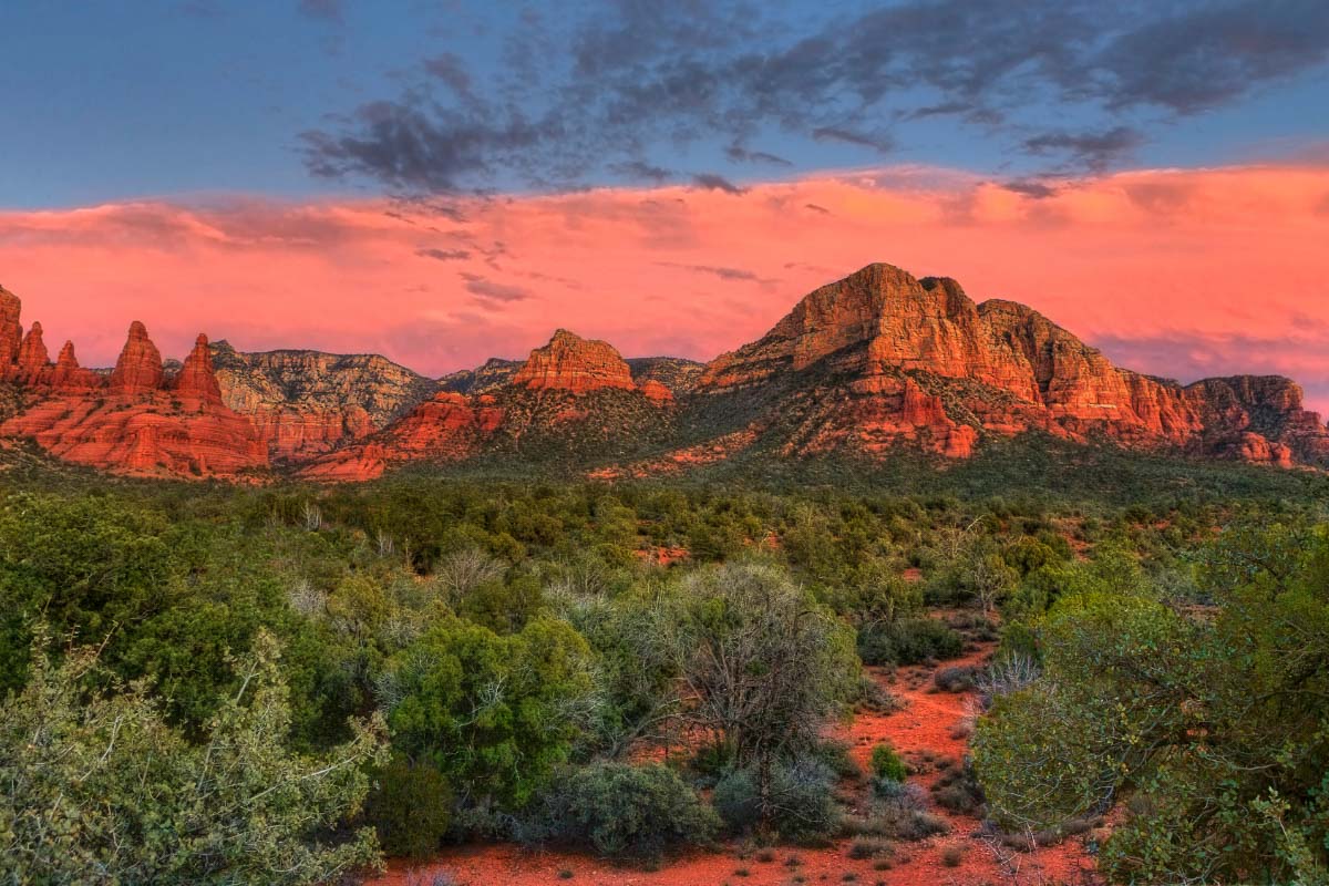 Sunset at couthouse butte sedona